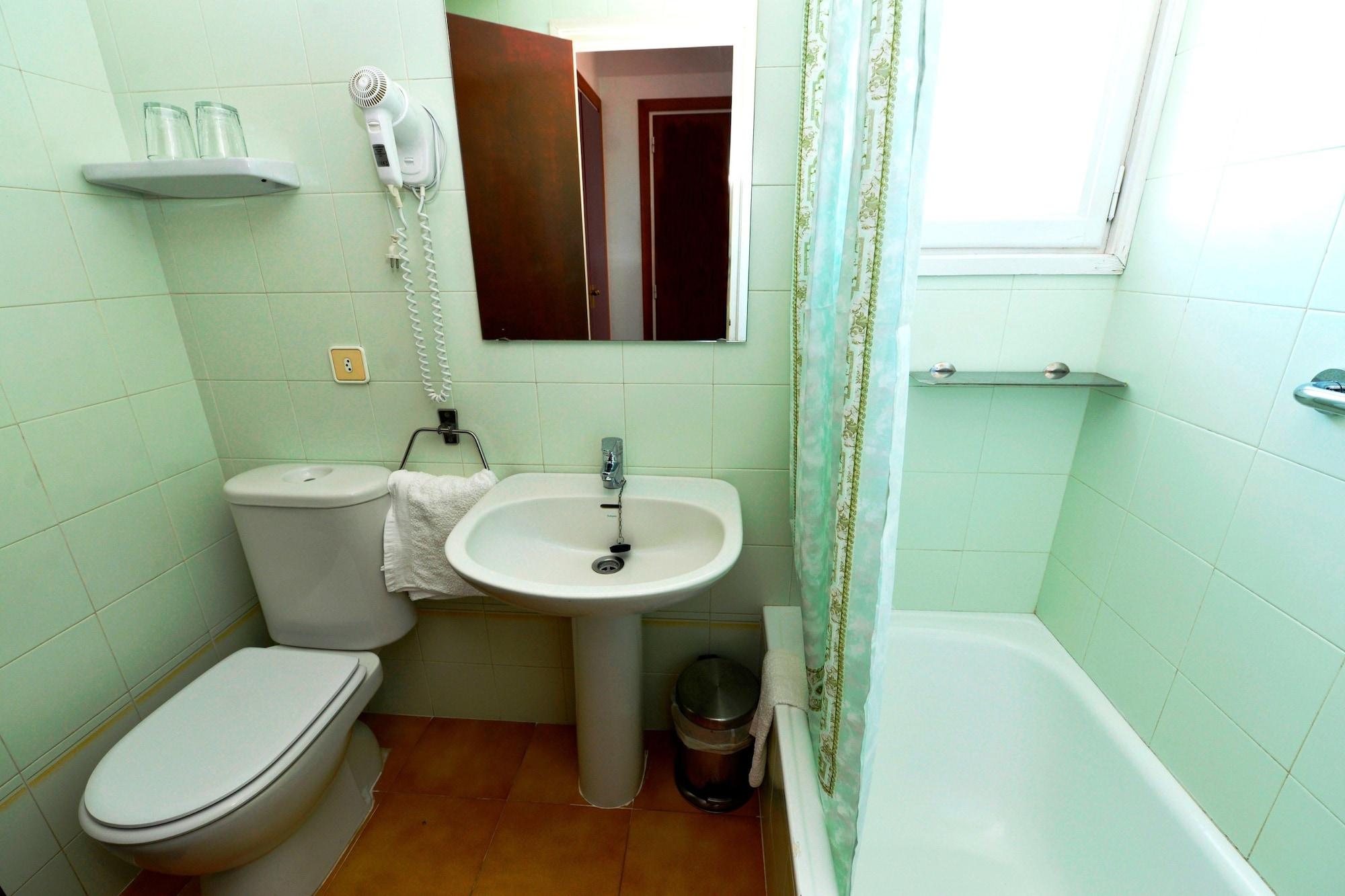 Hostal Magnolia Lloret de Mar Eksteriør bilde