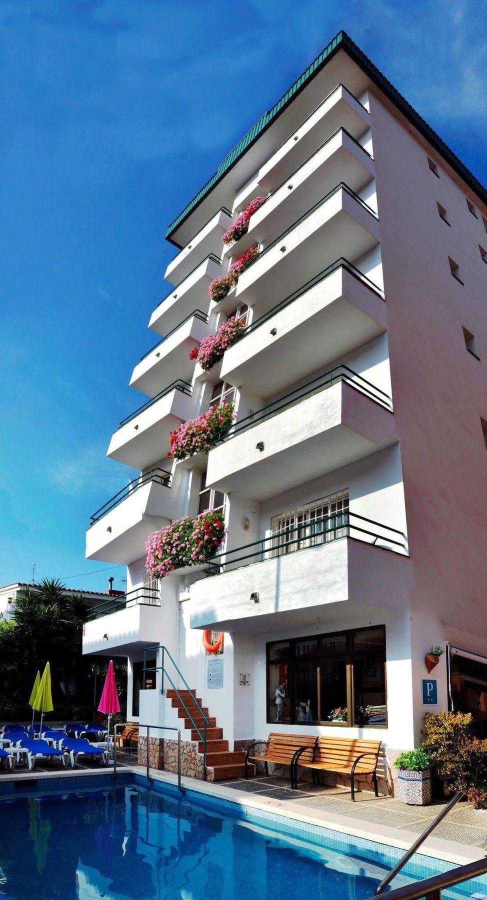 Hostal Magnolia Lloret de Mar Eksteriør bilde